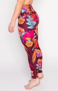 Indie Flow Printed Yoga Leggings -Yoga Democracy 1103 IndieFlow Left