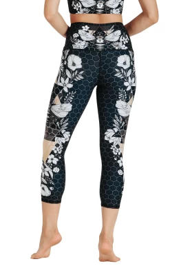 Beeloved Blackout Printed Yoga Crops -Yoga Democracy 1201 BEELOVEDBO BACK removebg