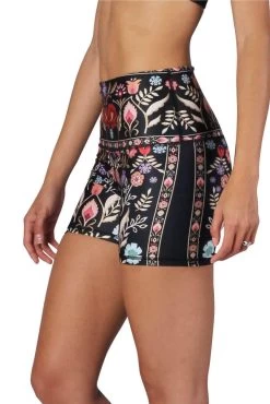 Joey Short In Rustica -Yoga Democracy 130388 Rustica 02