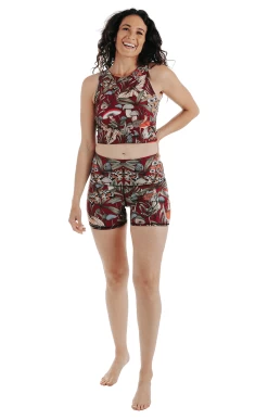 Joey Short In Fun Gal -Yoga Democracy 1303 Fungal fullbody removebg