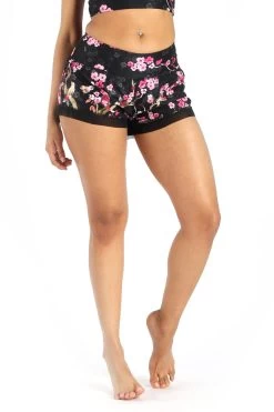Flow Short In Cherry Bloomin