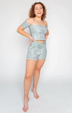 Movement Short In Pure Sage -Yoga Democracy 1307 PureSage FullBody
