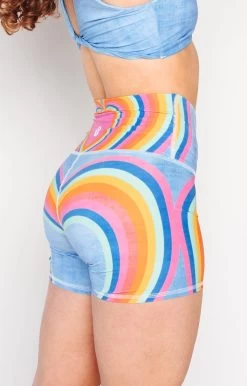 Movement Short In Rainbow Love -Yoga Democracy 1307 RainbowLove Left