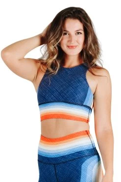 Free Range Sports Bra In Retro Rainbow -Yoga Democracy 1504141 Retro Rainbow Front1