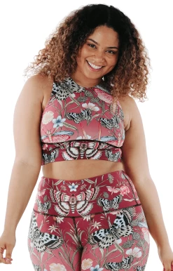 Free Range Sports Bra In Pretty In Pink -Yoga Democracy 1504 PIP front removebg