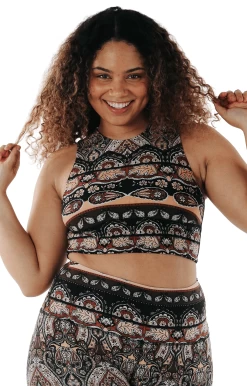 Free Range Sports Bra In Espresso Yourself -Yoga Democracy 1504 espresso front removebg