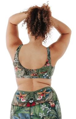 Everyday Sports Bra In Green Thumb - Medium Support, A - E Cups -Yoga Democracy 1505 GreenThumb back removebg