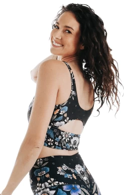 Limitless Sports Bra In Divine Feminine - Medium Support, A - E Cups -Yoga Democracy 1506 uterus left removebg